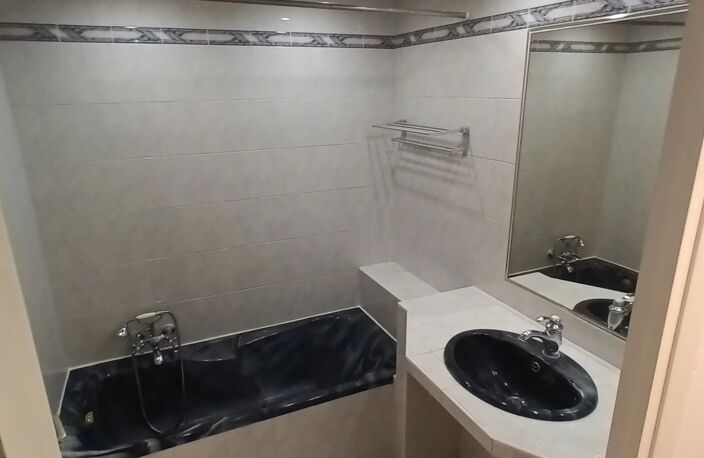 NICE MADELEINE - GRAND STUDIO de 35 m² — photo 5