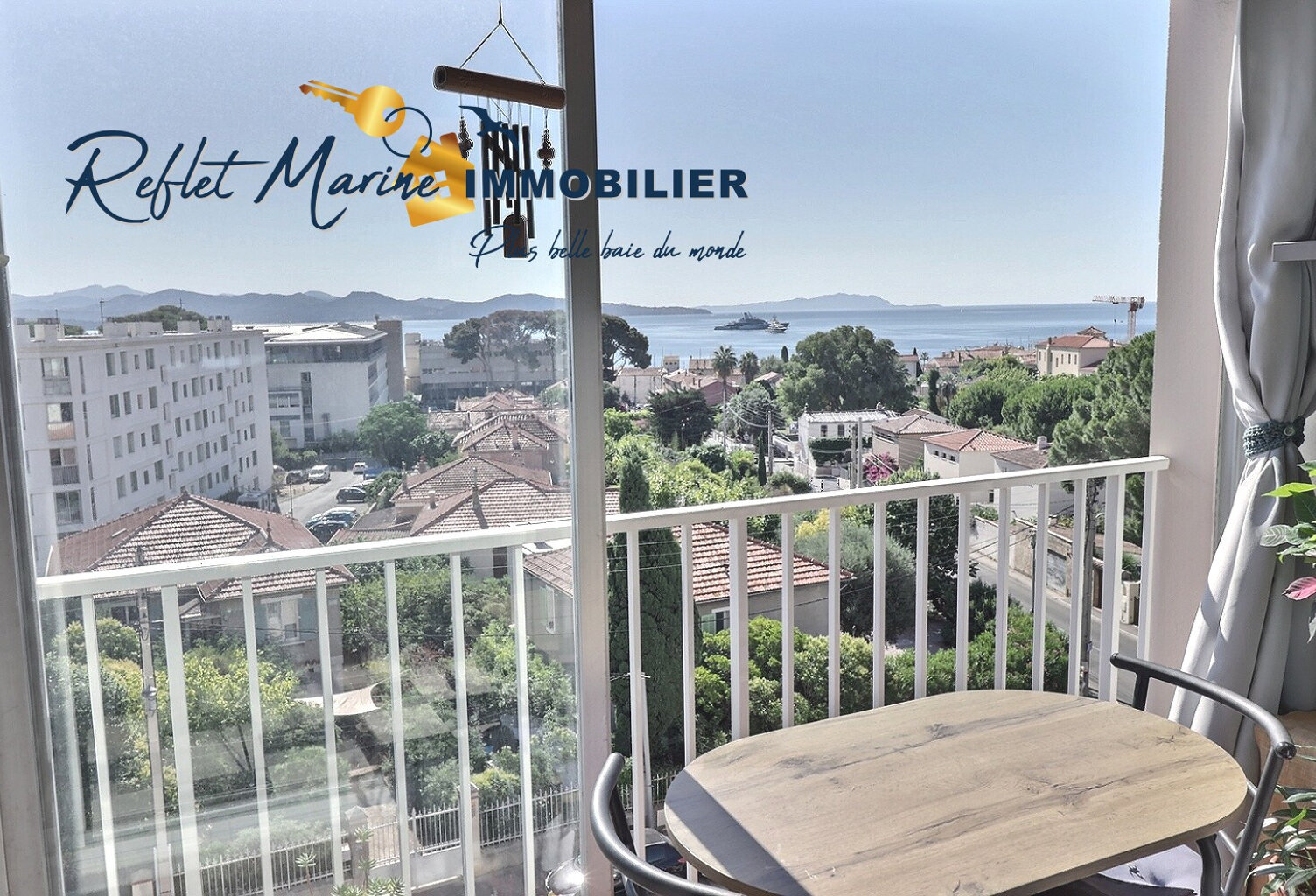 LA CIOTAT CENTRE-VILLE, T3  AVEC VUE MER, À DEUX PAS DES PLA — photo 1