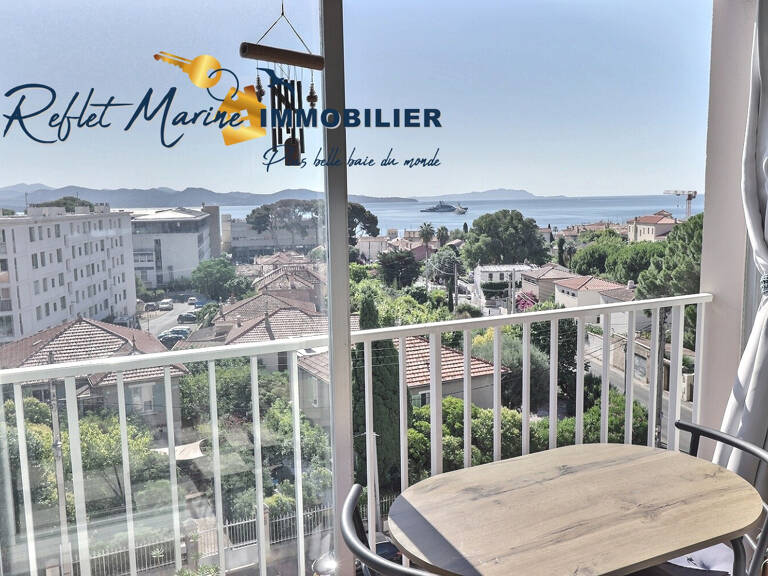 LA CIOTAT CENTRE-VILLE, T3  AVEC VUE MER, À DEUX PAS DES PLA — photo 1
