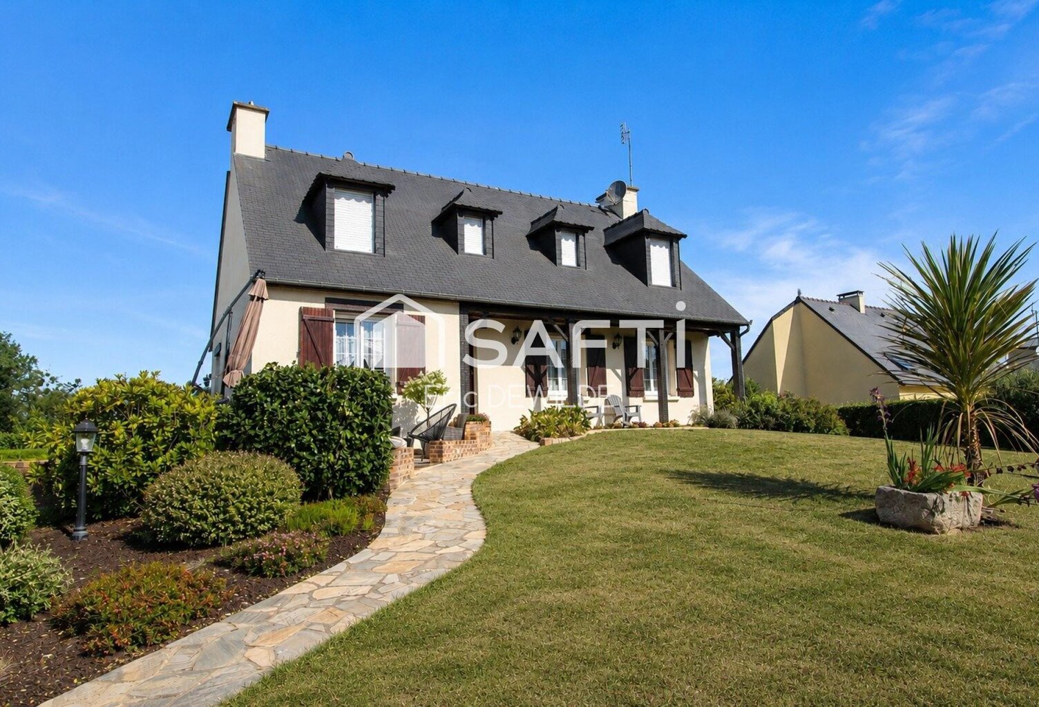 Grande maison familiale à Ducey-les-Chéris — photo 1