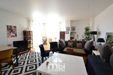 Appartement 4 pièces 275000 €