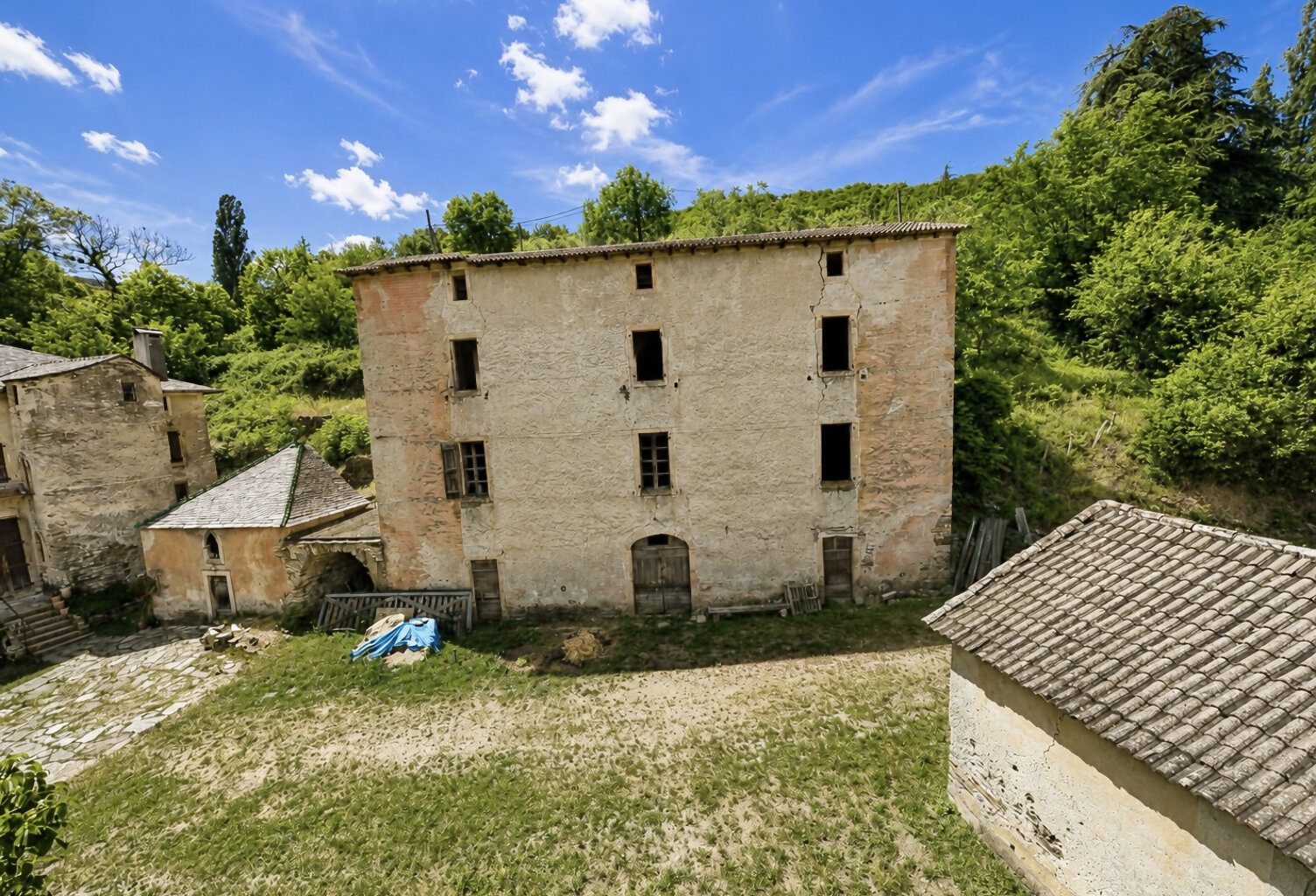 Magnanerie à rénover — photo 1