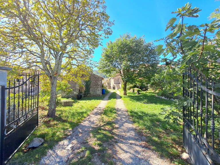 Maison en Pierre de Caractère avec Gîte Indépendant — photo 1