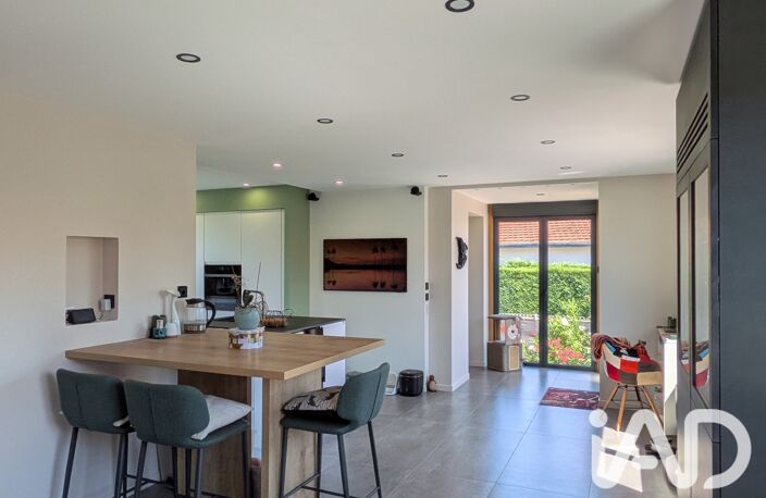 Vente Maison/villa 4 pièces — photo 2