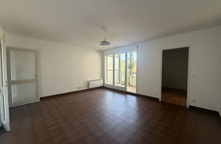 T4 PORTE DE FRANCE TERRASSES — photo 3