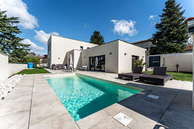 Maison 6 pièces 819000 €