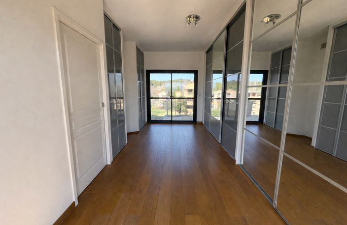 Aix-en-Provence quartier brunet - Appartement d'exception de 222m2 dernier étage avec terrasse panoramique sur — photo 4