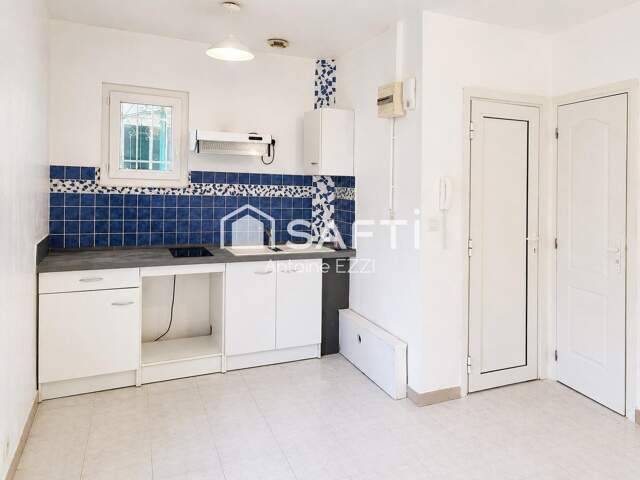 T2 au Cœur du village d'Eyguières — photo du bien