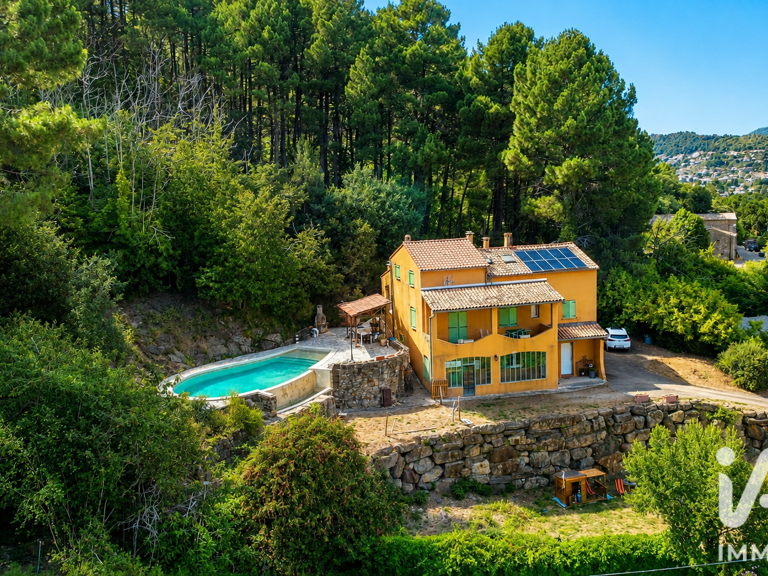 Vente Maison/villa 5 pièces — photo 1