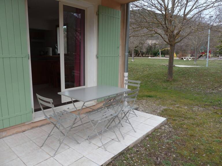 T3 en rez-de-chaussée à Montbrun les Bains — photo 1