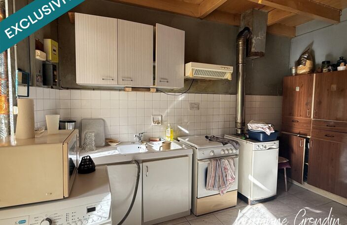 MAISON DE BOURG 117M2-PROCHE SAINT JEAN D'ANGÉLY — photo 4
