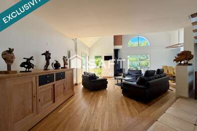 Maison 7 pièces 680000 €