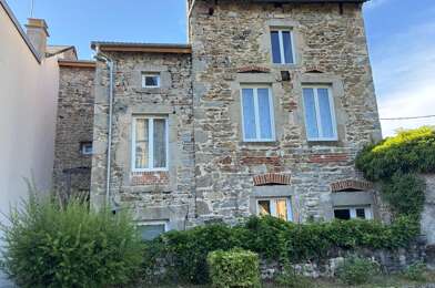 Maison 11 pièces 137000 €