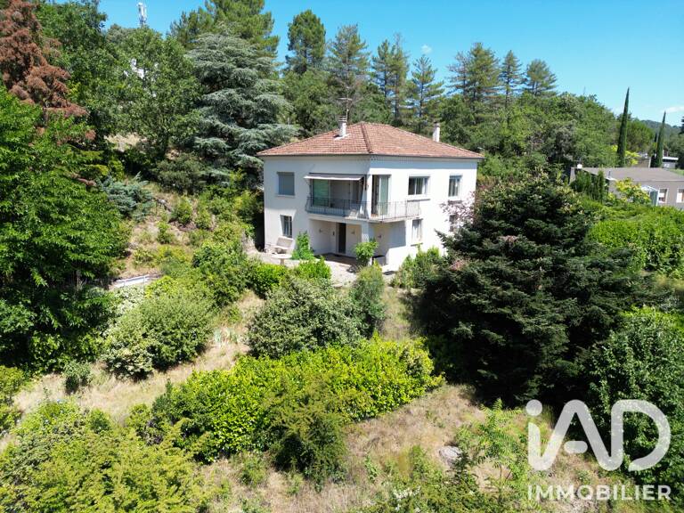Vente Maison/villa 10 pièces — photo 1