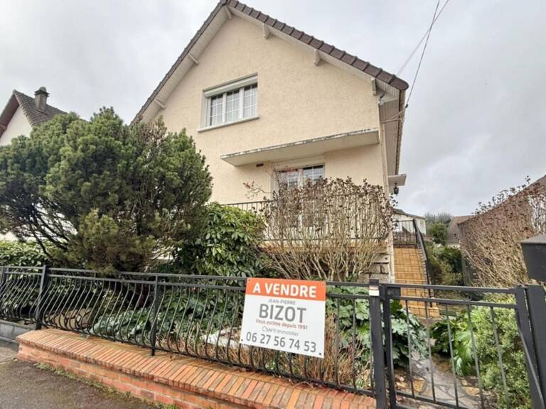 Belle maison traditionnelle secteur idéal et DPE B !! — photo 1