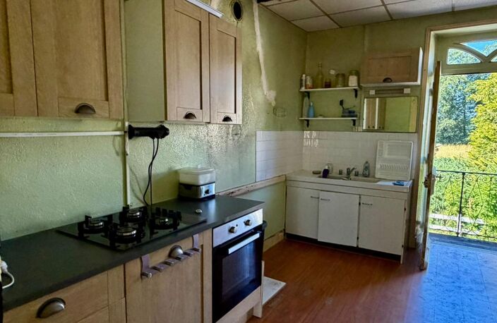 Maison d'habitation sur 2 niveaux avec sous-sol — photo 4