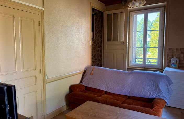 Maison d'habitation sur 2 niveaux avec sous-sol — photo 5