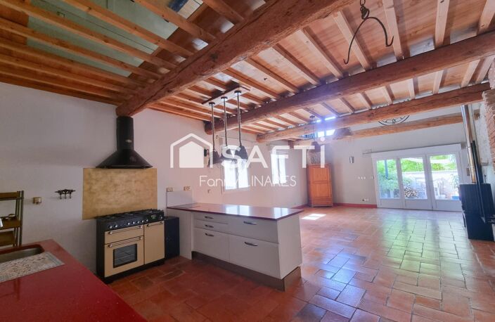 Cachet, grands volumes, confort, extérieur — photo 3