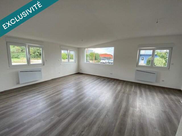 Et si votre prochain achat était bien plus qu'une maison ? Découvrez un ensemble immobilier rare alliant confort, espace et fort potentiel de rentabilité dans un cadre privilégié. — photo du bien