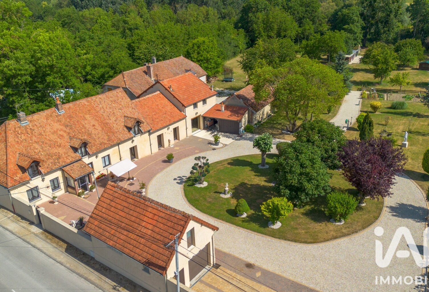 Vente Maison/villa 12 pièces — photo 1