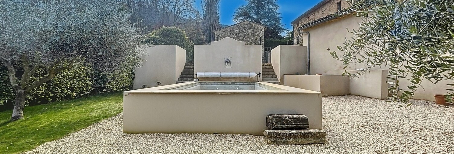 Maison 8 Pièces 220 m² à vendre à Beaumont-du-Ventoux (84340)