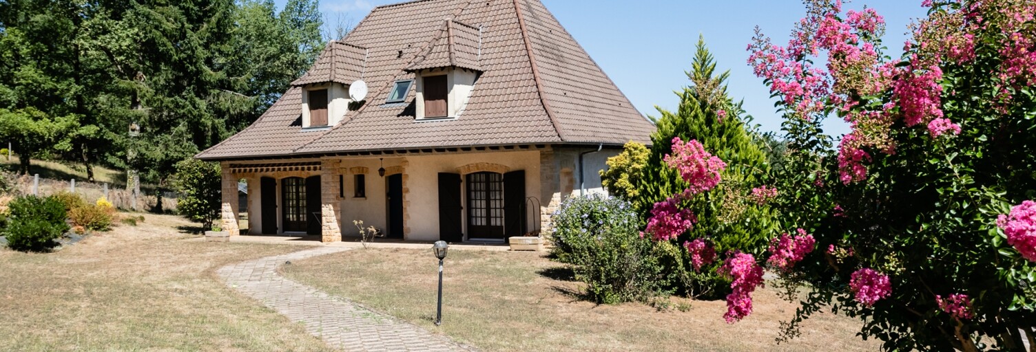 Maison 6 Pièces 184 m² à vendre à Ussac (19270)