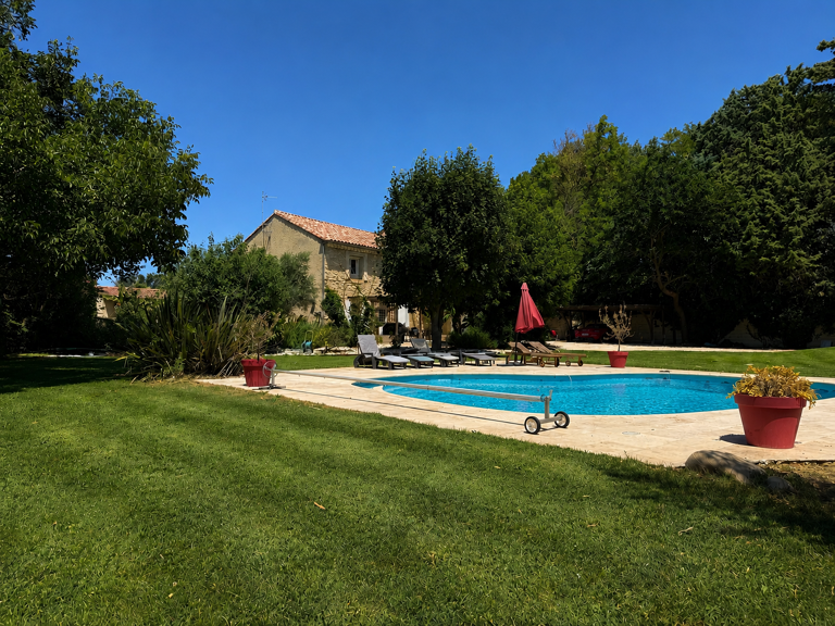 Mas en pierres - 200m2 habitables - 6 chambres - piscine - p — photo 1