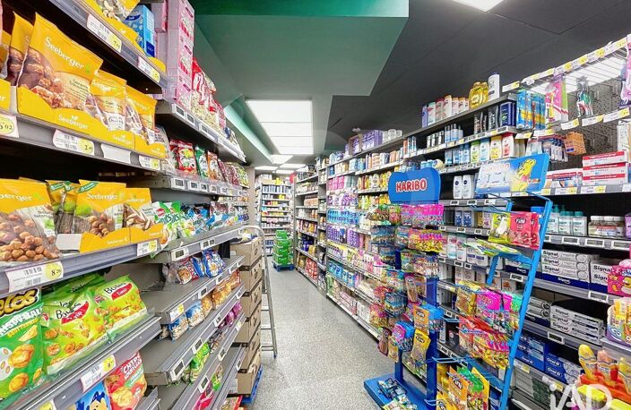 Vente Boutique/Local commercial 227 m&sup2; — photo 4
