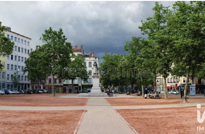 Vente Local commercial 62 m&sup2; — photo 4