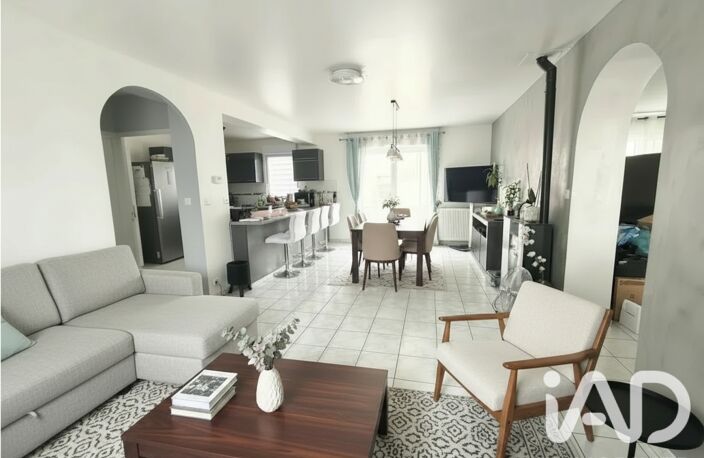 Vente Maison/villa 7 pièces — photo 2