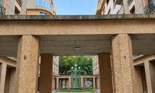 Appartement 1 Pièce 9 m² à vendre à Paris 15 (75015)