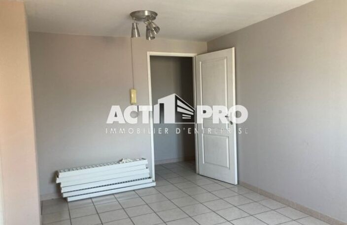 Bureaux à louer — photo 4