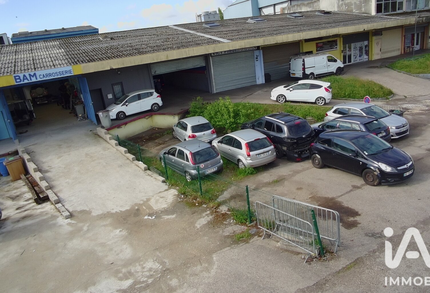 Vente Boutique/Local commercial 270 m&sup2; — photo 1