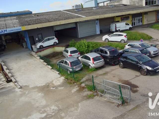 Vente Boutique/Local commercial 270 m&sup2; — photo du bien