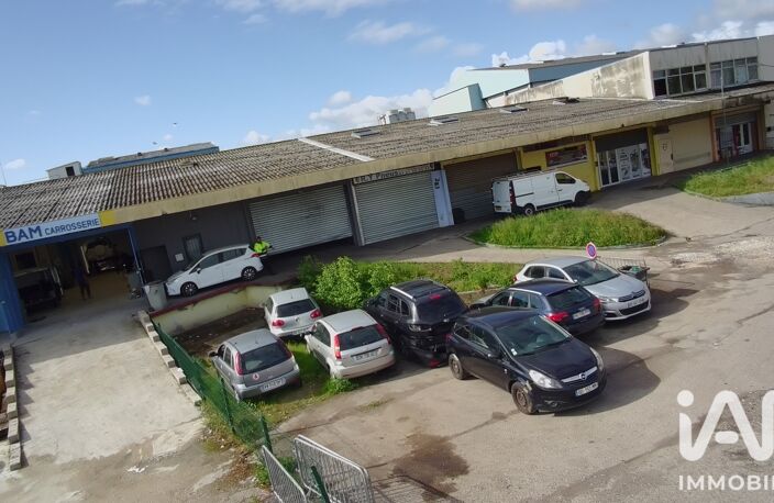 Vente Boutique/Local commercial 270 m&sup2; — photo 4
