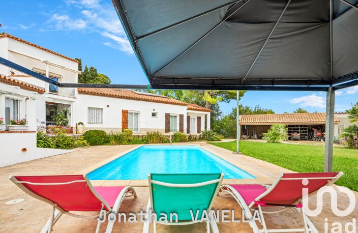 Vente Maison/villa 8 pièces — photo 2