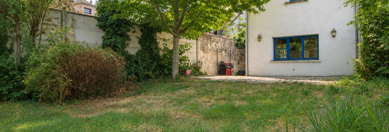 Maison 11 Pièces 295 m² à vendre à Linas (91310)