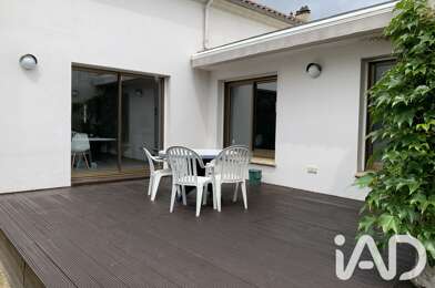 Maison 6 pièces 1962 €