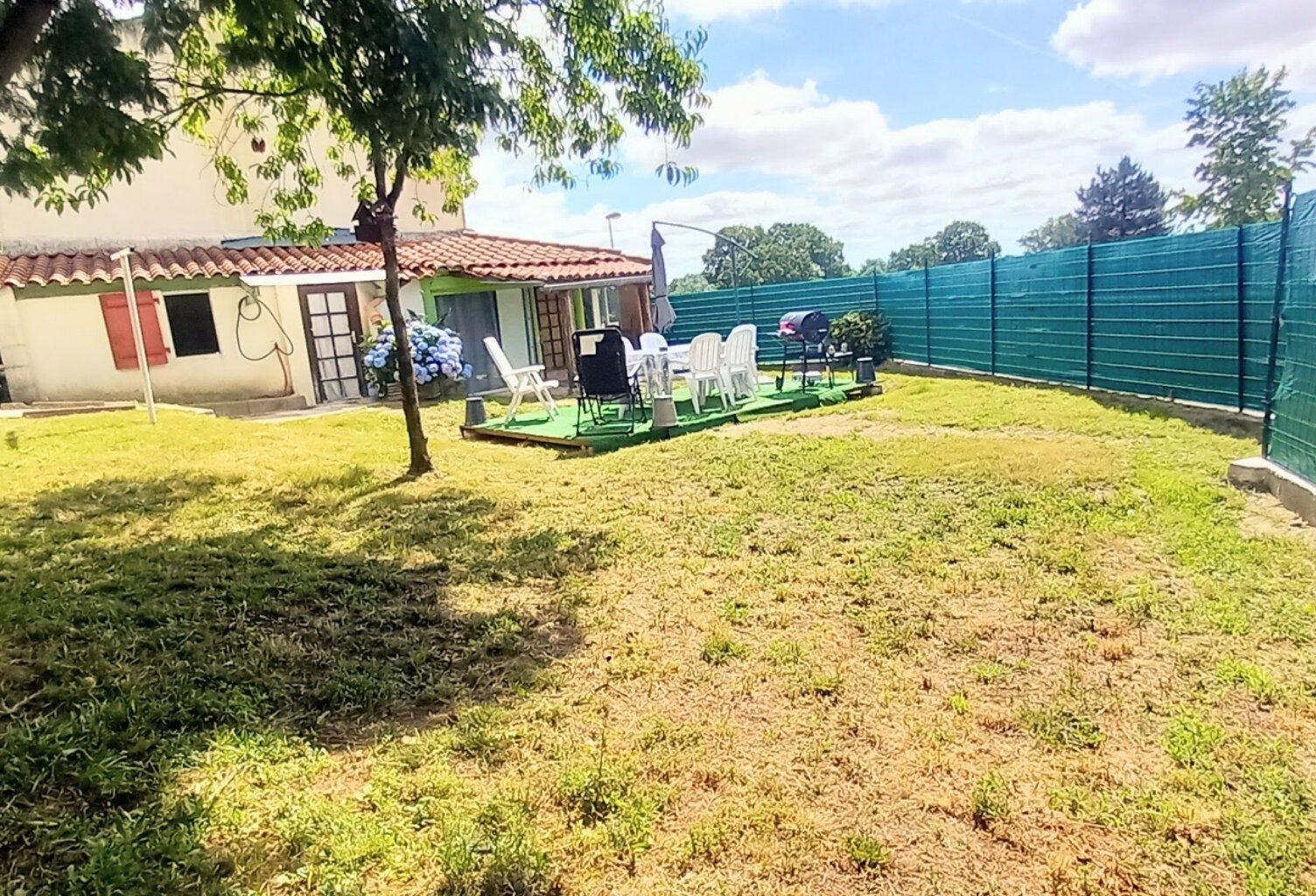 Vente Maison/villa 8 pièces — photo 1