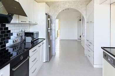 Appartement 5 pièces 225000 €