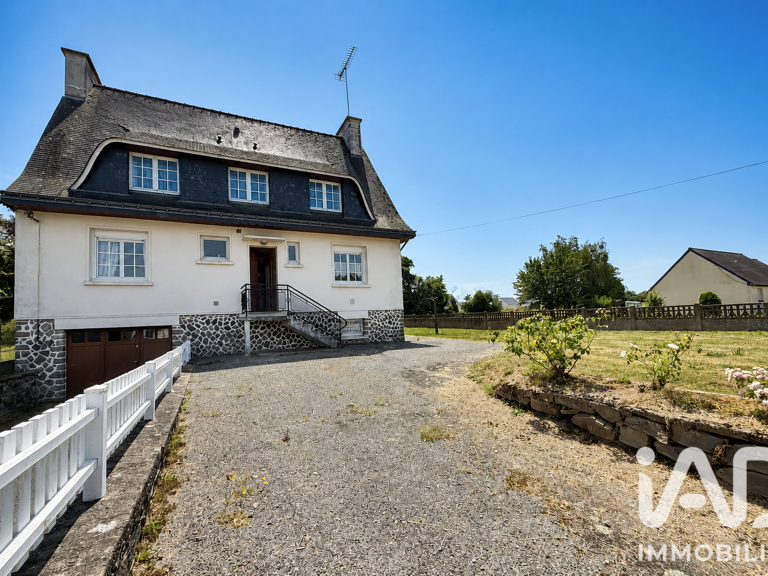 Vente Maison/villa 8 pièces — photo 1