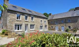 Maison 8 Pièces 211 m² à vendre à Plouguenast-Langast (22150)