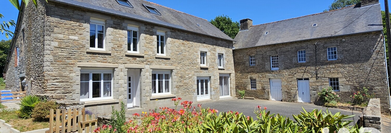 Maison 8 Pièces 211 m² à vendre à Plouguenast-Langast (22150)