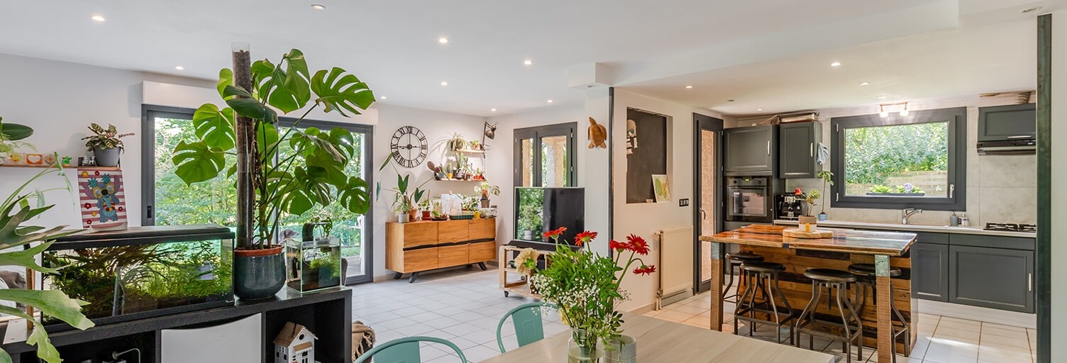 Maison 6 Pièces 141 m² à vendre à Dommartin (69380)