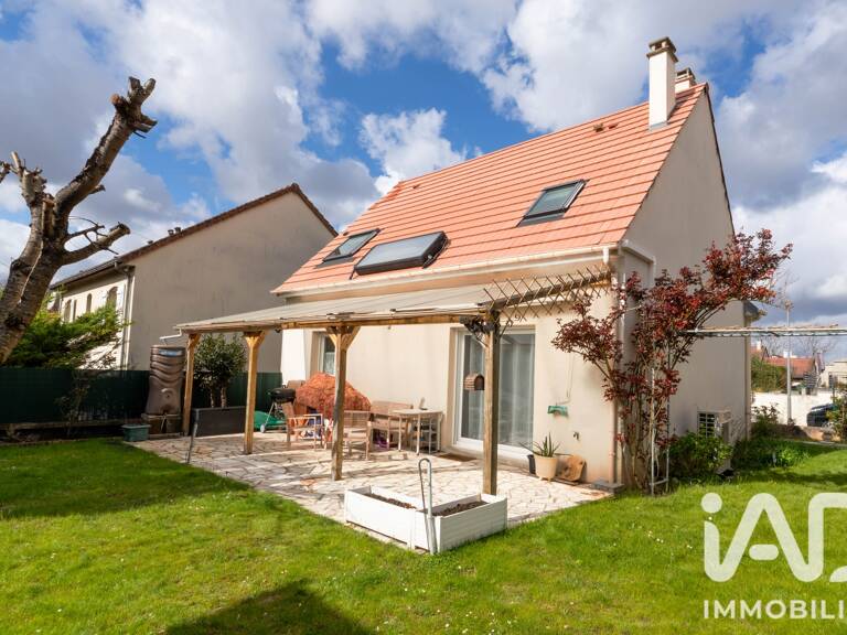 Vente Maison traditionnelle 7 pièces — photo 1