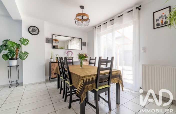 Vente Maison traditionnelle 7 pièces — photo 3
