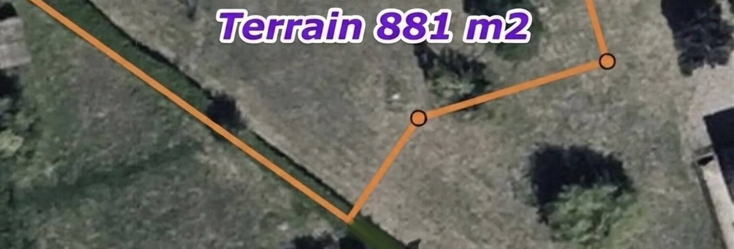 Terrain  881 m² à vendre à Alba-la-Romaine (07400)
