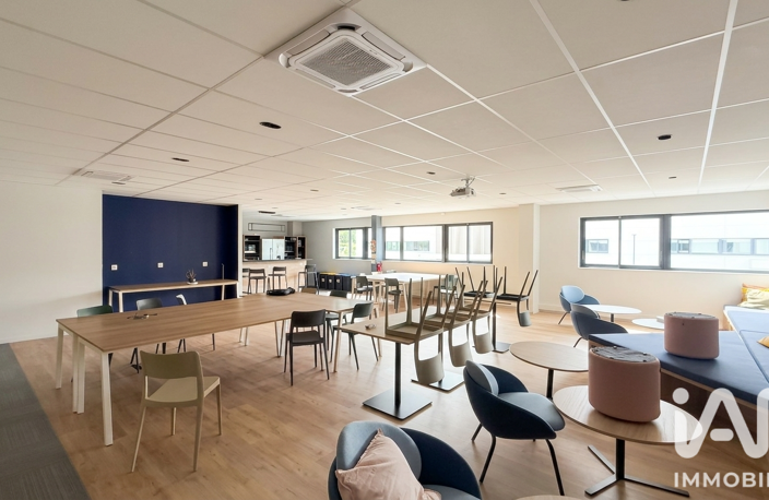 Vente Boutique/Local commercial 1 182 m&sup2; — photo 4