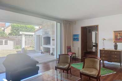 Maison 8 pièces 399000 €