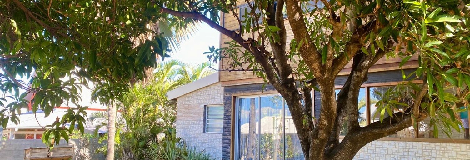 Maison 7 Pièces 185 m² à vendre à Saint-Pierre (97410)